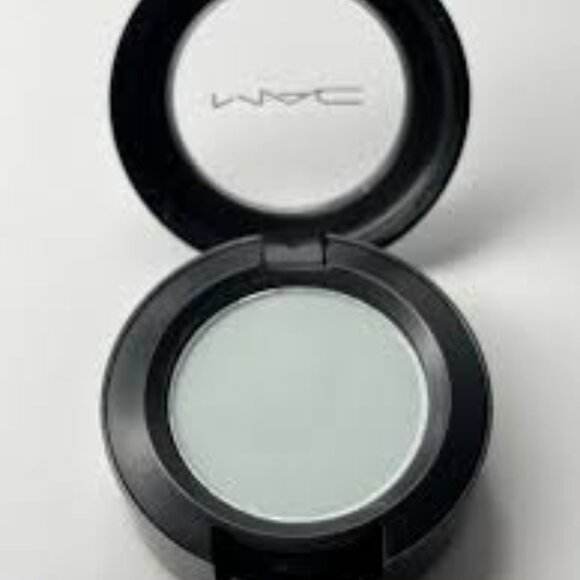 MAC Eye Shadow ~ Wonder Full ~ - Picture 1 of 1